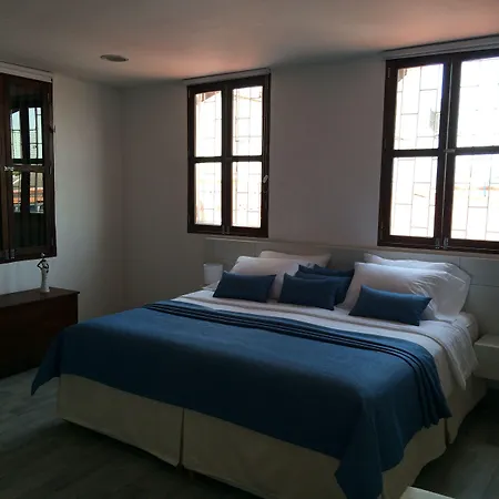 Santa Alejandría Hotel 3*