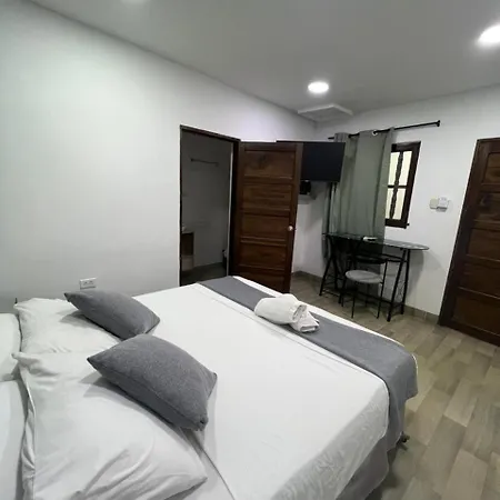 Santa Alejandría 3*